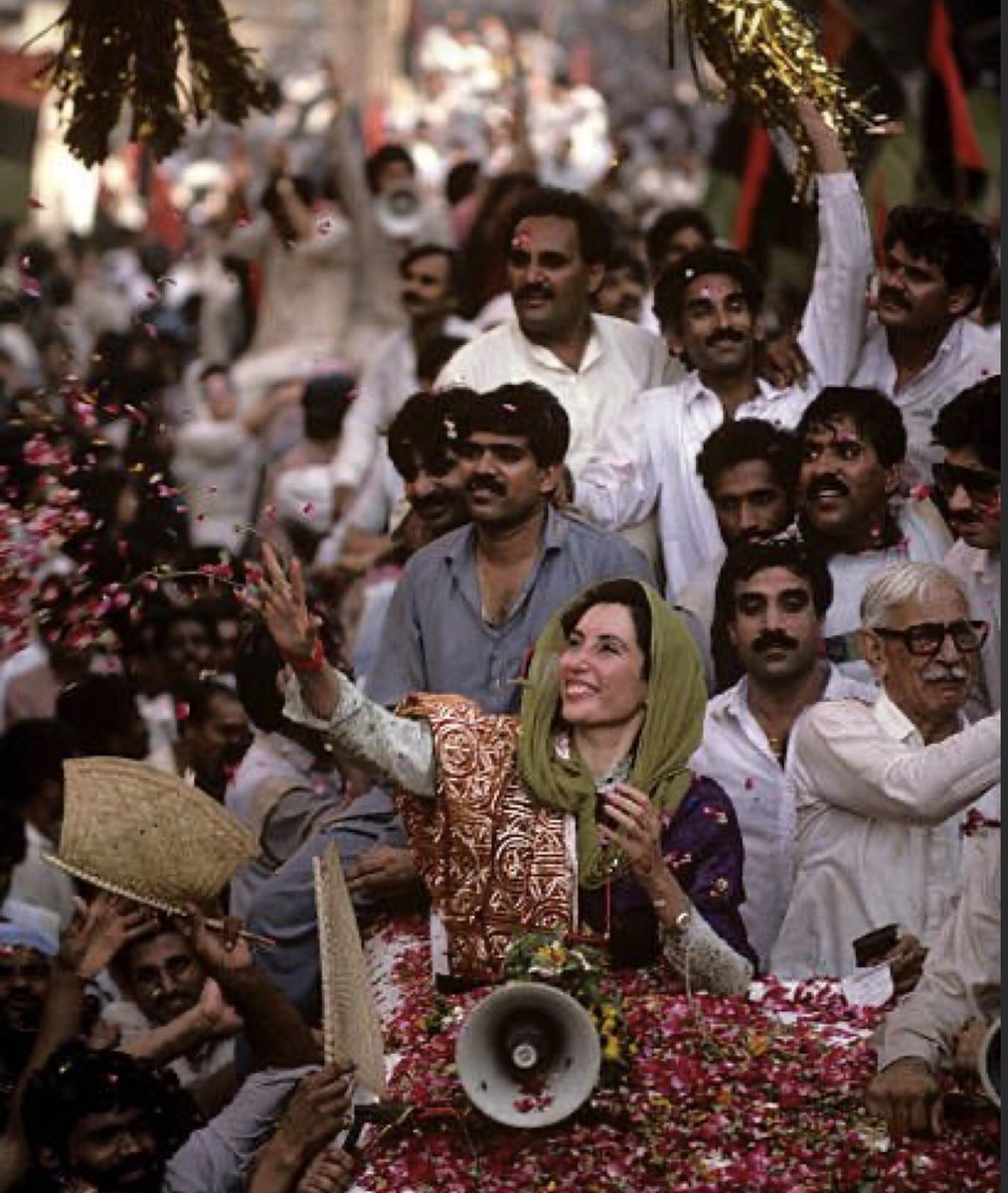 NadeemfParacha's tweet photo. Benazir Bhutto (1953-2007). 
Empathetic, canny, valiant. 

Loved by millions, killed by cowards. 

Miss you still, BB. 

#BenazirBhutto https://t.co/g6btEpEKgC