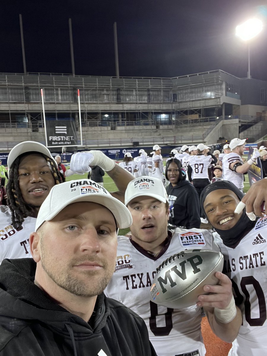 Will Bryant (@coachwillbryant) on Twitter photo CHAMPIONS! Blessed to be a part of this family. We just getting started!!!! 
#TakeBackTexas CHAMPIONS! Blessed to be a part of this family. We just getting started!!!! 
#TakeBackTexas