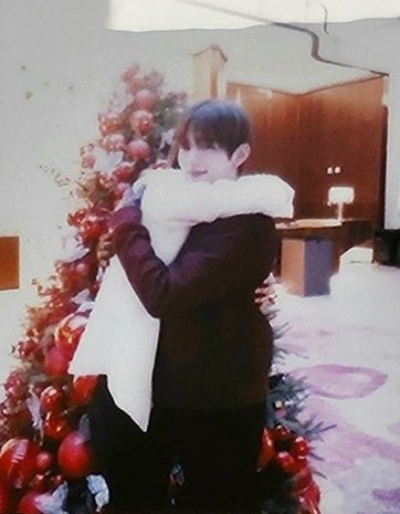 NI_KISTUDIO's tweet photo. #NI_KI with his #SHOTARO hyung 🥹 https://t.co/x7RBxkuInm