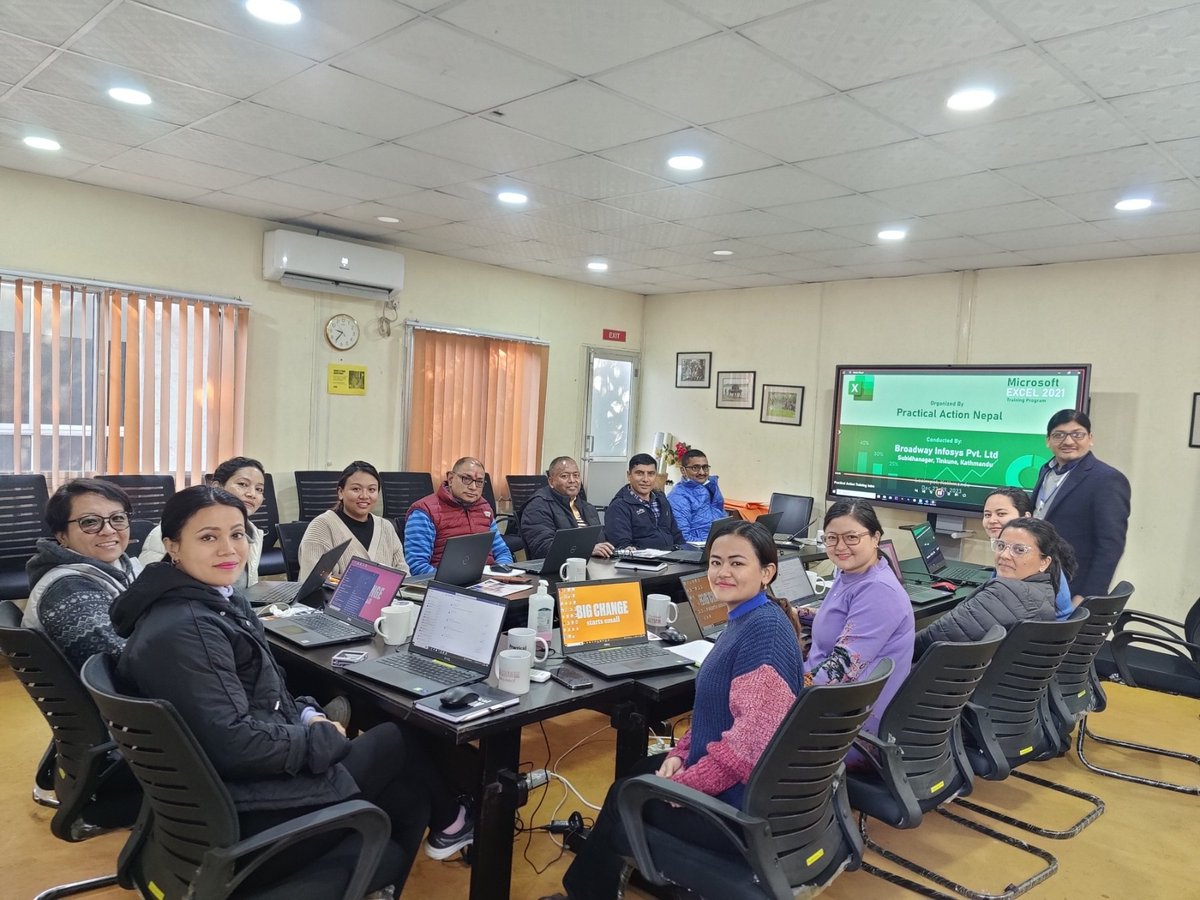 broadwayinfosys's tweet image. Unlocking the power of data: A glimpse into the Advanced Excel training session by Broadway Infosys.
#BroadwayInfosys
#ITTraining
#AdvancedExcelTraining