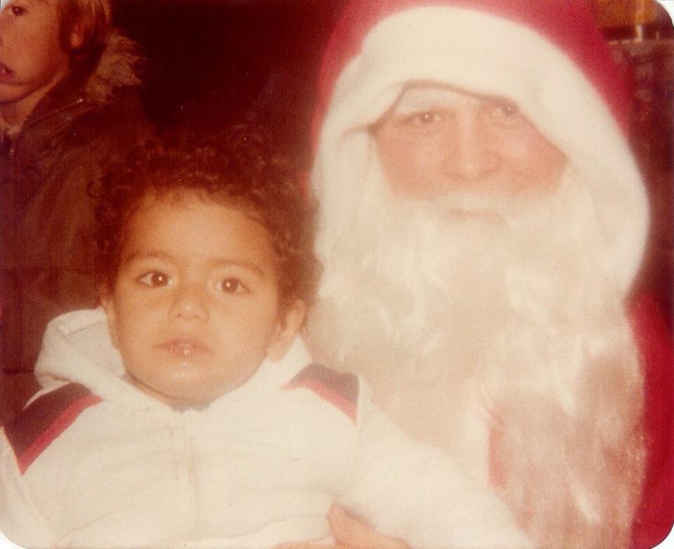 HishamHashimi's tweet photo. Me &amp; Santa in London, long long years ago.
Merry Christmas and happy new year 🎅 https://t.co/cDkwpG9DaA
