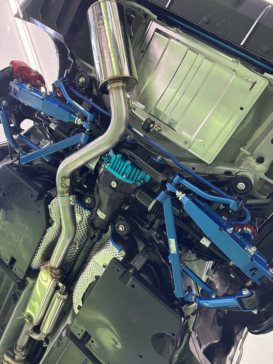 CUSCO_WEB's tweet photo. CUSCO
TOKYO AUTO SALON 2024展示車両
アイサイト搭載MT車『GR86』
製作中Part.3
#CUSCO #クスコ #tokyoautosalon2024
#東京オートサロン2024 #tas2024 #gr86 #ボディ剛性パーツ #bodybuildupparts #technology https://t.co/sKwhSgKR2S