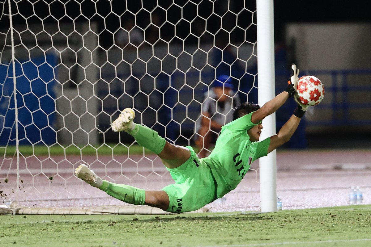 atlrs_official's tweet photo. 【お知らせ】#antlers

沖 悠哉選手が清水エスパルスへ完全移籍することになりました。#沖悠哉

「勝敗に関係なく、チームを常に叱咤激励してくれたサポーターの皆様には大変感謝しています」

がんばれ、沖！
https://t.co/OA3ZZ5rAKv https://t.co/JHehqV8AyN