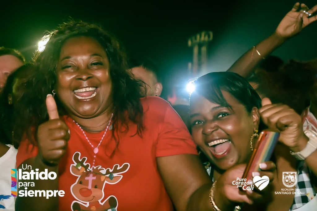 AlcaldiaDeCali's tweet photo. ¡Al son que nos toquen… bailamos!💃🏻

Así disfrutamos desde la Gran Verbena del oriente cada ritmo y baile porque aquí, todos somos salsa y vivimos la #FeriaDeCali2023. ¡Te esperamos mañana! 

💙❤️💚 https://t.co/cfTqDgLV0K