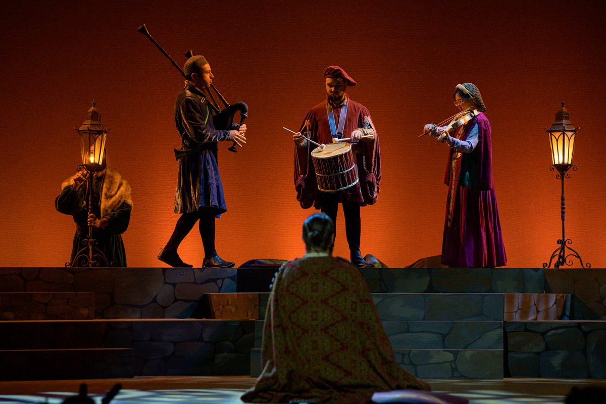 revelsdc's tweet photo. On this Third Day of Christmas, we bring you the three troubadours—Peter Walker, Brian Kay, and Dongmyung Ahn—who make musical magic in The #ChristmasRevels. Catch them on demand through January 6! https://t.co/SiIJM6FZwa
#ChristmasRevels #MedievalMusic #12DaysOfChristmas https://t.co/5n5fMM5OCn