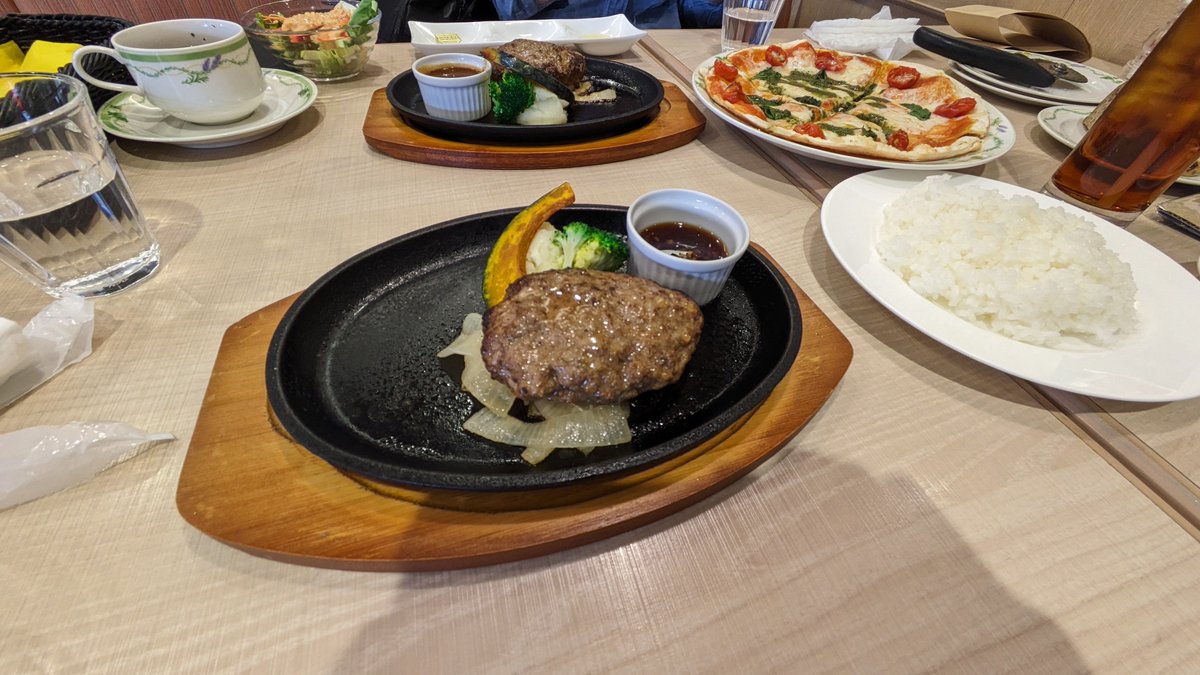 White_WING0601's tweet photo. 4年ぶりFFさんエンカですわぁ😎 https://t.co/IqM9kEB6gf