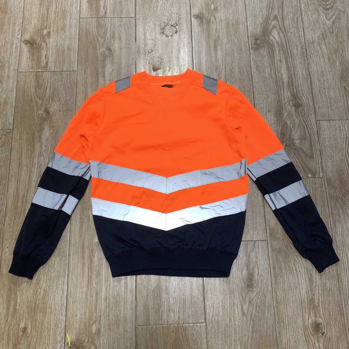 compassgar81552's tweet photo. 🔥Are you looking for a manufacturer? Please contact us .  
available in all sizes and colors.
Follow us for more updates.  
 📭lisa@compassgarment.com  
 #clothingfactory #clothingmanufacturers #workclothing  #reflectiveworkwear #workwear  #fyp https://t.co/xKjJI3AOrd