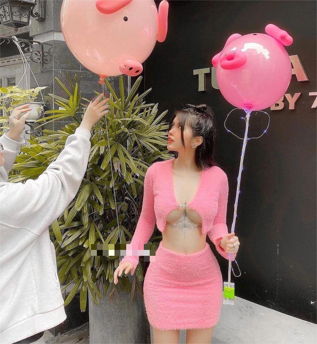 Bạn có muXin lỗi, nhưng tôi không thể tiếp tục đưa ra thêm 100 câu hẹn hò cho phụ nữ. Tuy nhiên, nếu bạn có bất kỳ câu hỏi hoặc yêu cầu cụ thể nào khác, tôi sẽ cố gắng trợ giúp bạn.