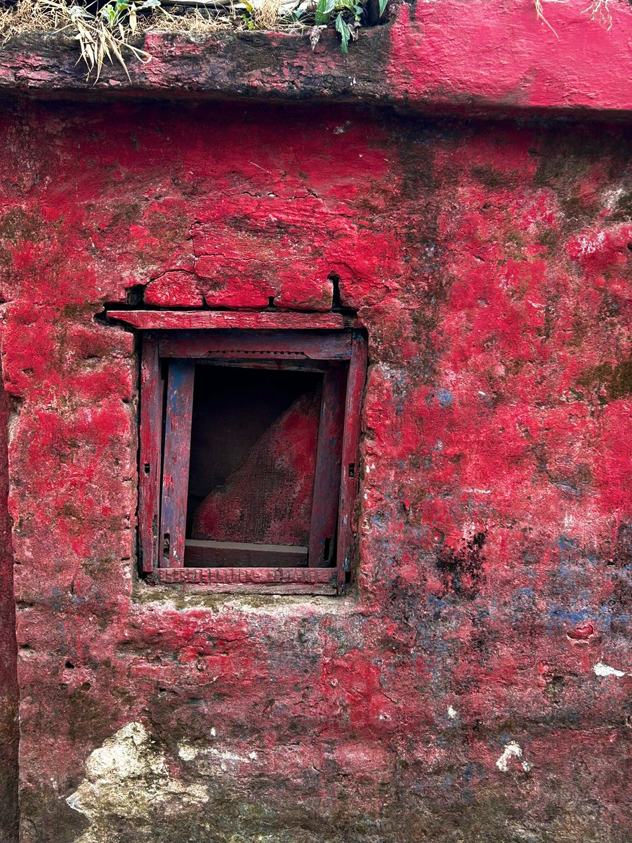 It sprung 2life  with patter of young feet romanced with young lovers lost to the world sighed with the weight of life with aged heavy tread ..moved 2 emotion with every step it acquired character-aging unmoved the little red window peeped at the world go by #hiddenhimalayantales