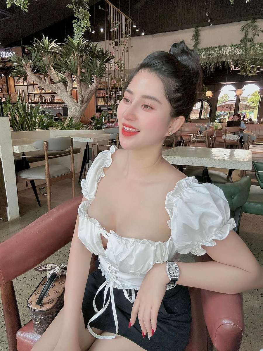 Tôi muốn gặp một người bạn phụ nữ yêu thích môn thể thao của mình và muốn chia sẻ niềm đam mê đó.
