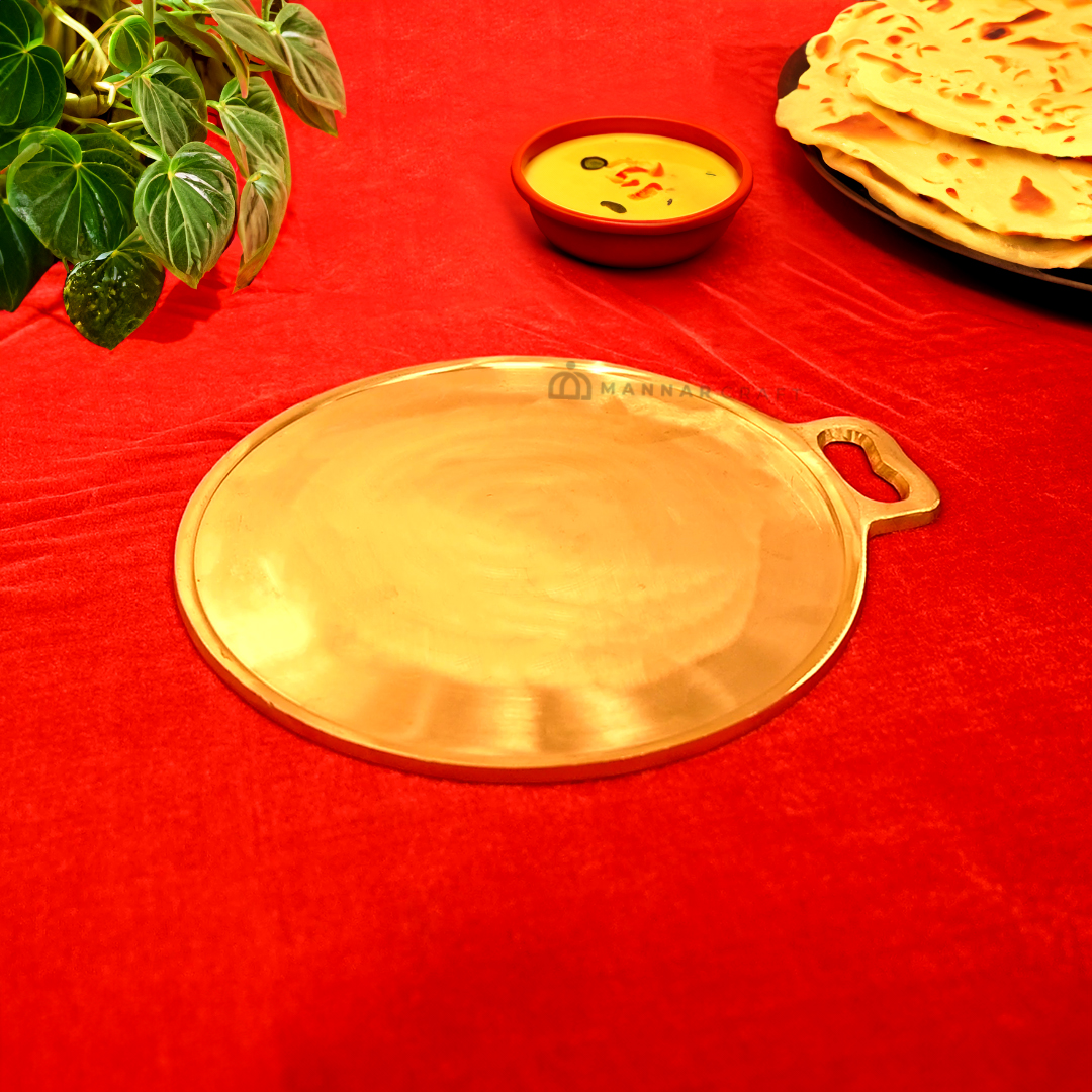 mannarcraft's tweet photo. Upgrade your #kitchen with the ultimate #cooking companion - the Mannar Craft Bronze #Tawa! https://t.co/3XqMSquHIM