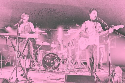 Show Fin de Año ✨🦢✨ <a href="/altocamet/">Altocamet</a>  #surfistanocturno Sáb 30/12 en Chauvin Soundroom 🔊 Apertura : Leo Ferro (live set) 💎. Invita: <a href="/casadelpuente/">Casa del Puente Discos</a> . 📸Delfi. 🎟TKTS 👉 entradas.chauvin.com.ar/soundroom/alto…