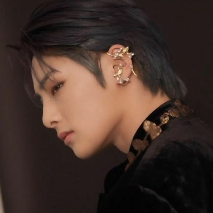 hyuncidiosss's tweet photo. tweets au hyunin... 🔞 https://t.co/ho6RxkhrYn