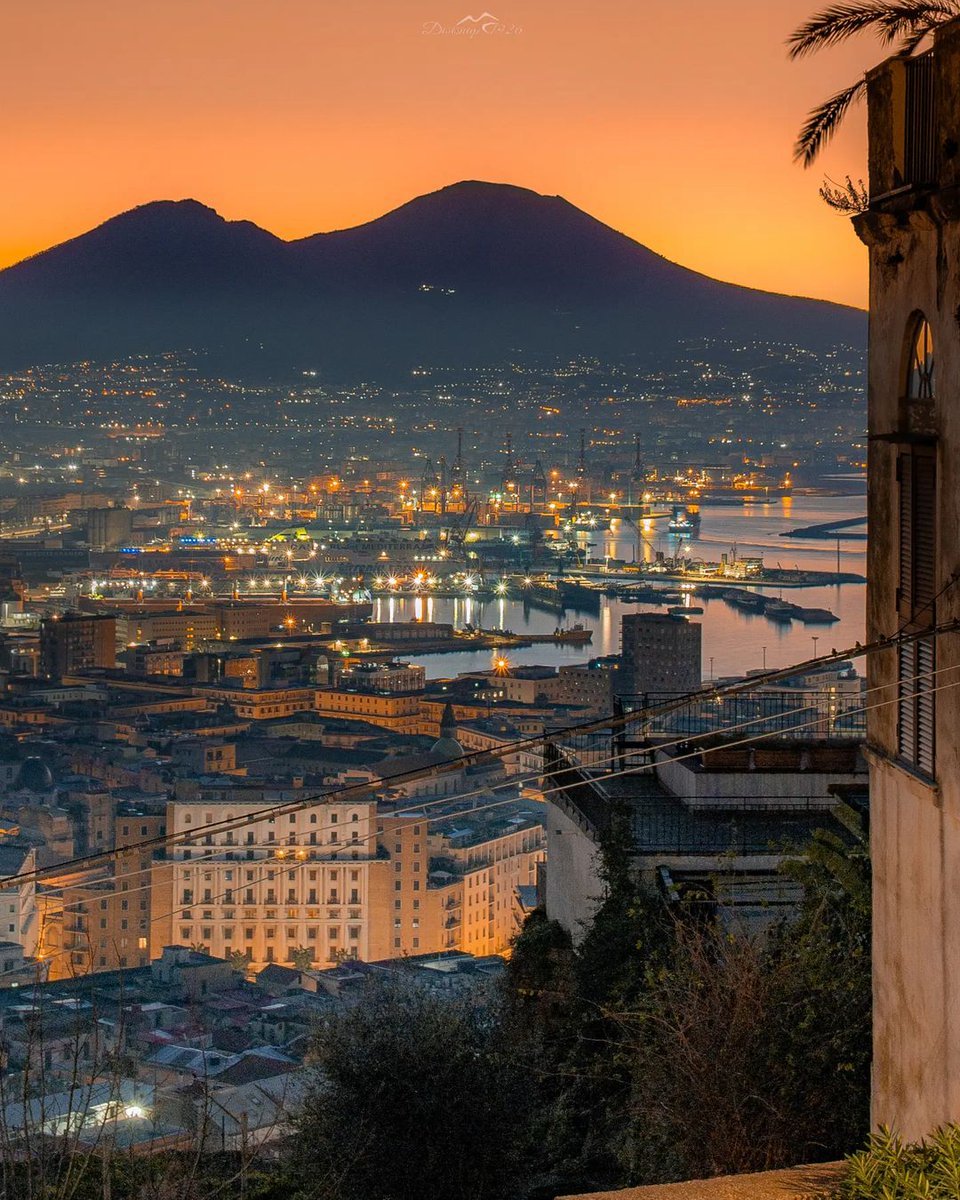MagnificaLounge's tweet photo. Love You Yes…
#Napoli #Naples #sunligth #cityscape #lights https://t.co/cT7hCht2mz