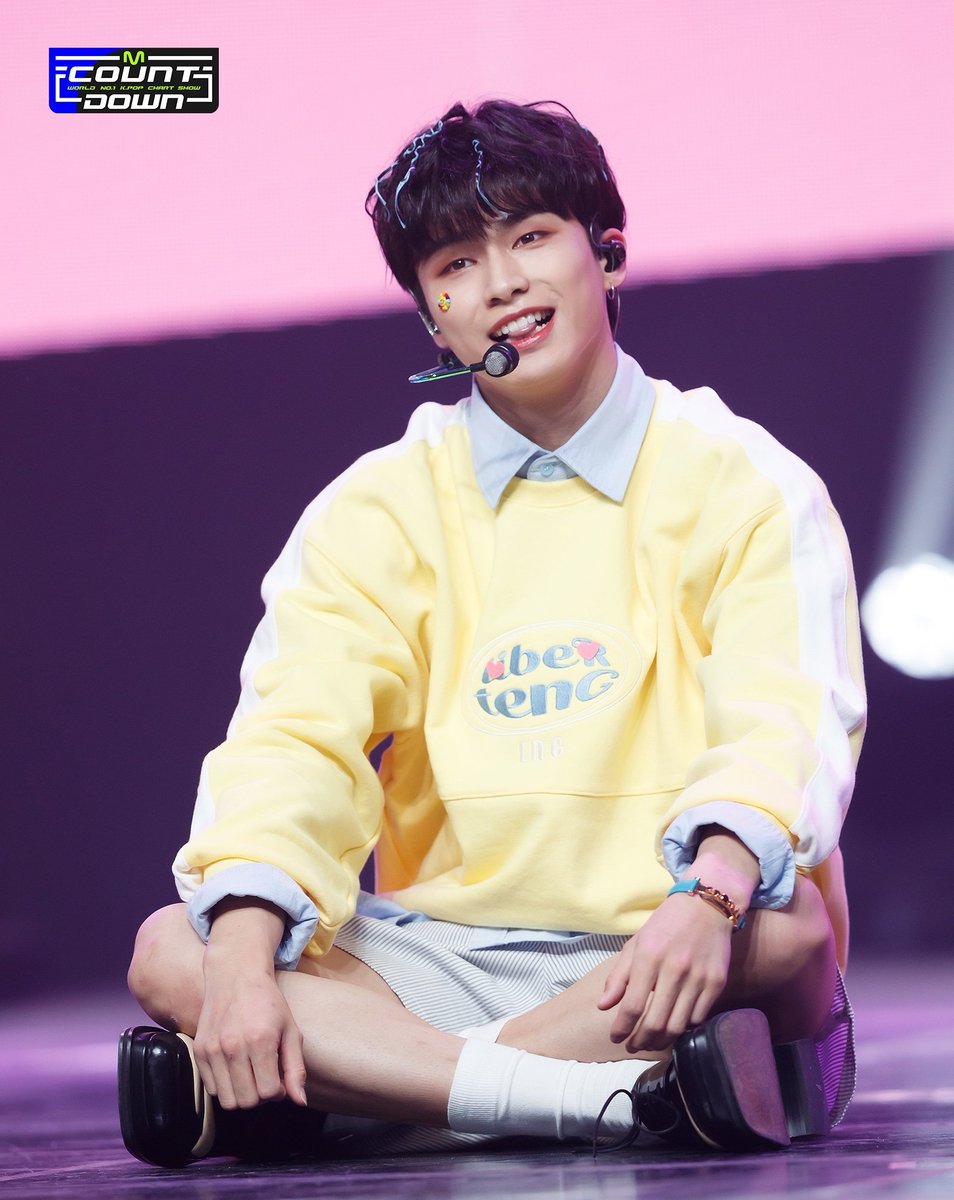 요만할때 들고 튀었어야 하는데🥹🥹 이제 규칙적인 생활하고 삼시세끼 챙겨먹어서 안되겟지 힝