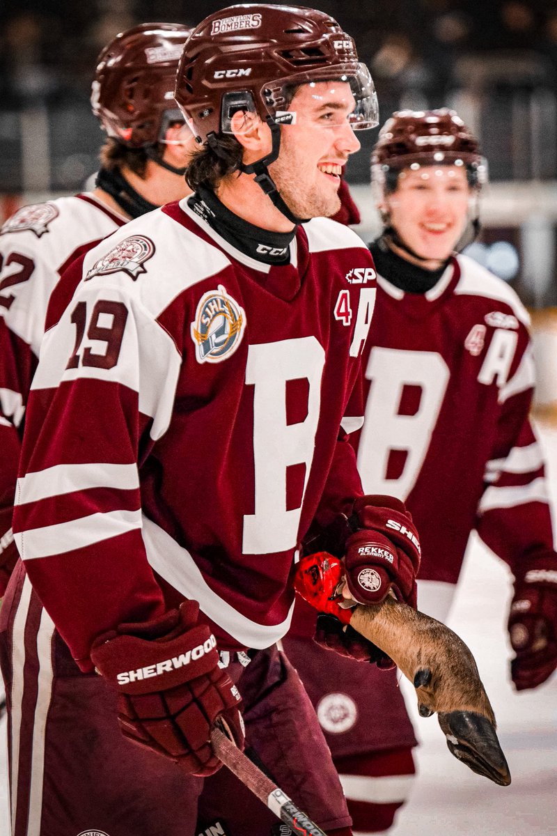IceWaveMediaMB's tweet image. We are asking support from the 🥅 community for St. Adolphe’s Matt Egan -who has been diagnosed w/ cancer. Matt plays for the CJHL’s #1 ranked Flin Flon Bombers. What we know is he will be seeking treatment &amp;amp; in its early stages-can be restored to good health
📸 Kelly.J / Scott.S