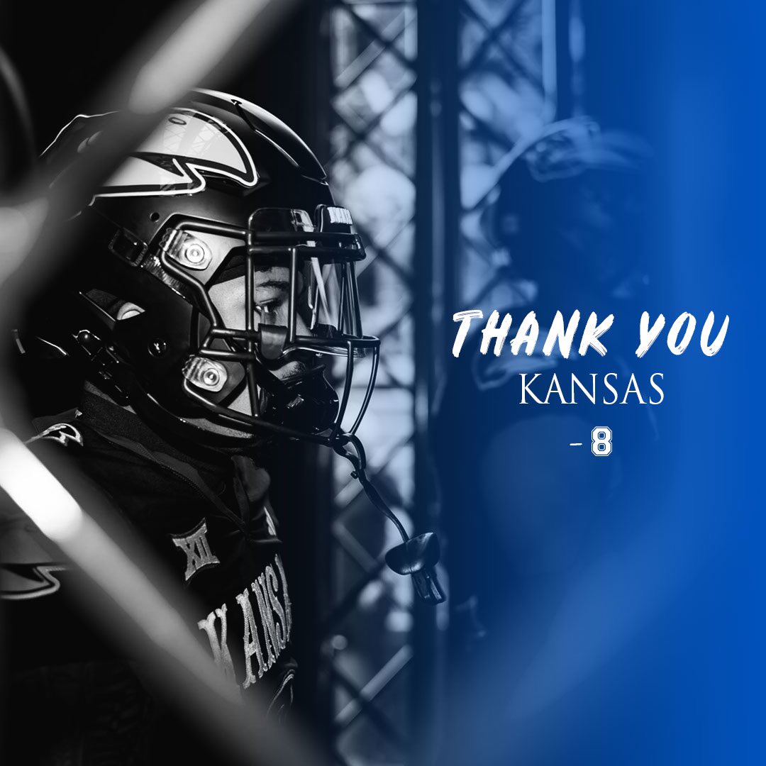 KwintonL's tweet photo. #RockChalk FOREVER!!❤️💙 https://t.co/gIL2fe15Iz
