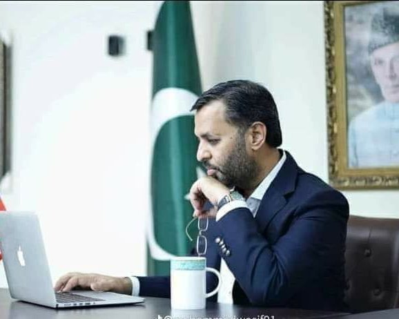 Happy birthday to <a href="/KamalMQM/">Syed Mustafa Kamal</a> truly magnificent leader! Your leadership is very inspirational. You have proven time &amp; time again that you are the best in your field, and I feel very privileged that. I have been fortunate enough to have worked with you. May your birthday bless you