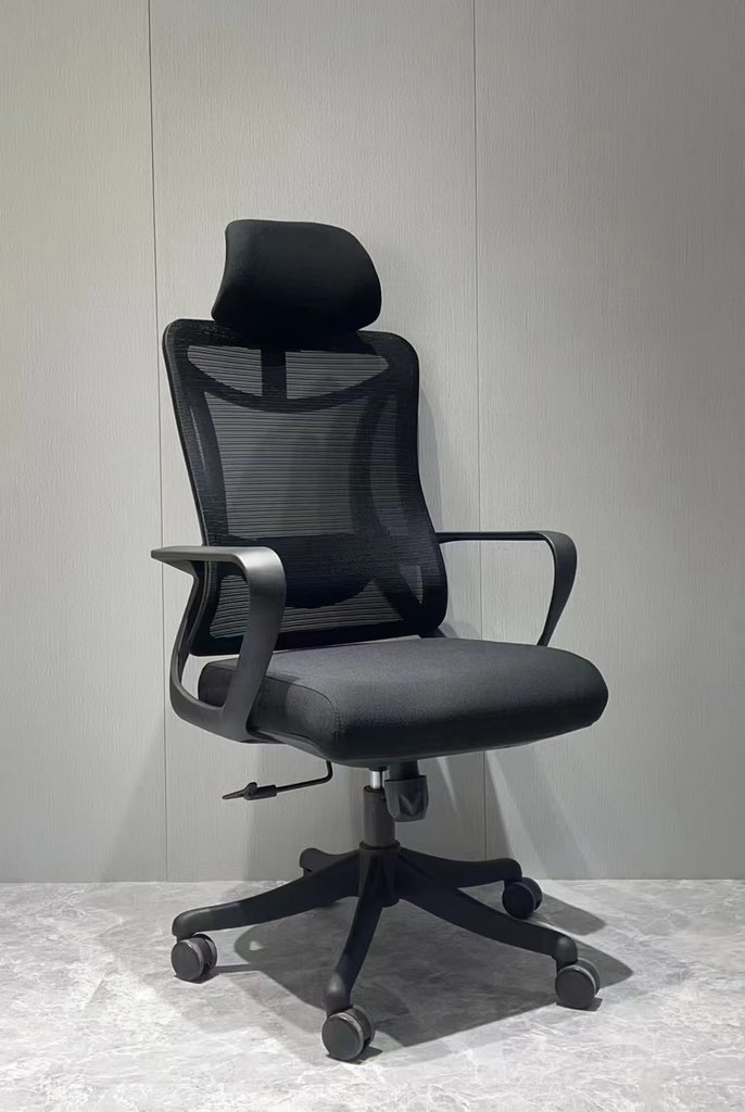 Alice_SuperBody's tweet photo. Many colors for you to choose
Full of modern office furniture feeling

#executivecomputerchair #officechair #officefurniture #manufacturer #factory #bossofficeexecutivechair #swivelchair #officechair #reclinerchair #vistorchair #trainingchair #officefurnitureset https://t.co/BbZYohNyvb