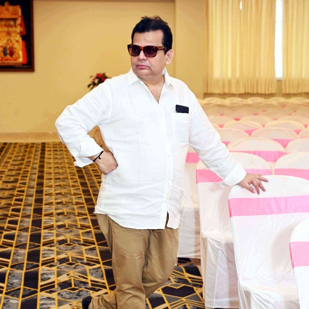 d_keer's tweet photo. #NewProfilePic https://t.co/hXAThFfmyh
