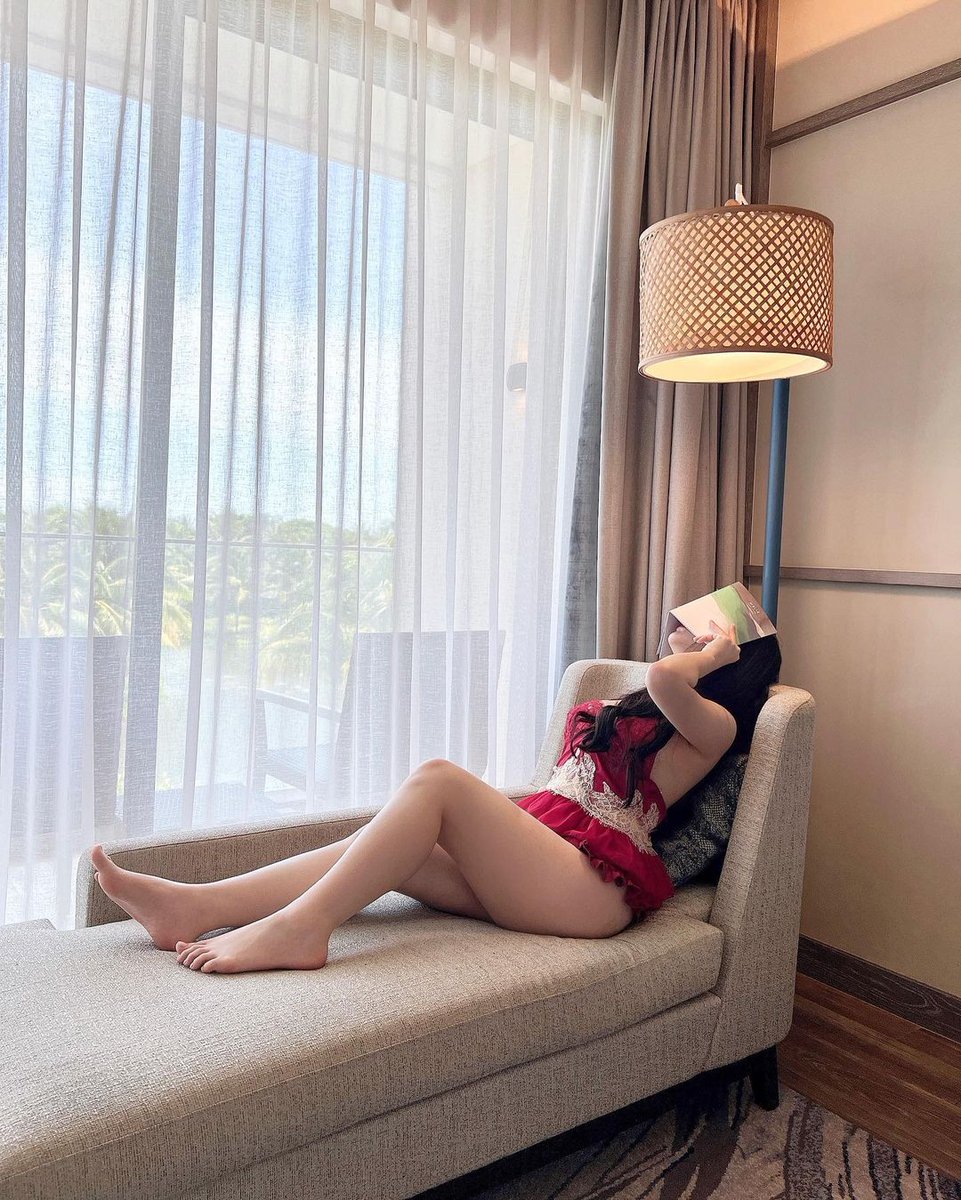 keramist labourer teratosis
Chào em! Tôi là một người phụ nữ yêu thích âm nhạc và nghệ thuật, hy vọng tìm được một người đàn ông đam mê và cùng nhau tạo ra những trải nghiệm tuyệt vời.