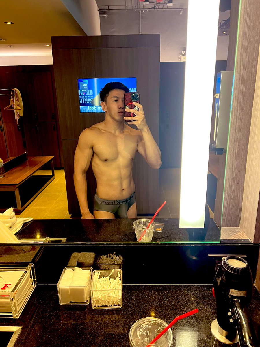 ไหนครับคลิปหลุดผมอ่ะ ใครเหนช่วยแจ้งหน่อยนะครับ🥺 เอามาดูมั่งคับ🧐 ค่อนข้างกังวลครับ ว่าที่หลุดไปมันดูโอเคมั้ย? 🤔 ละมันเสียวมั้ยอ่ะ🤭