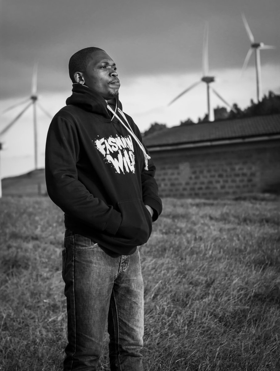 OliverBite's tweet image. As the year unfurls its final chapter, let&apos;s reflect on the tapestry of moments woven, finding the wisdom to embrace the new year with purpose and gratitude. #YearEndReflections