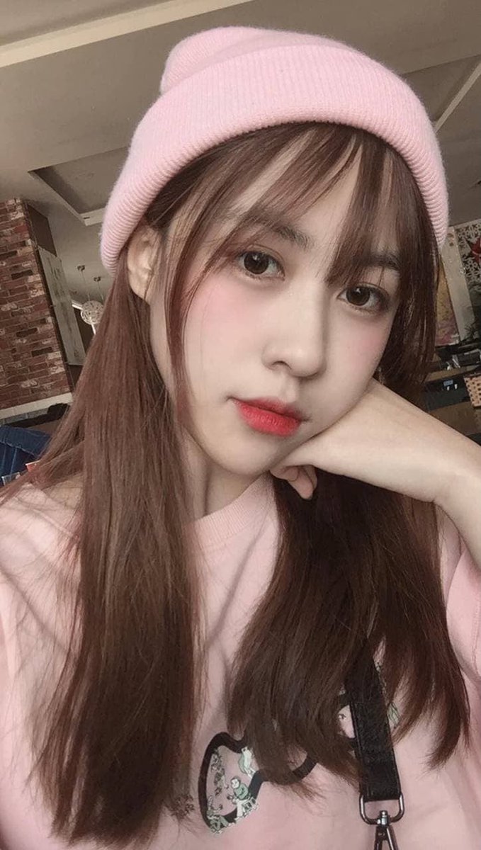 Xin chào! Tôi là người phụ nữ hiện đại, muốn tìm một người bạn đồng hành có cùng tầm nhìn và giá trị.