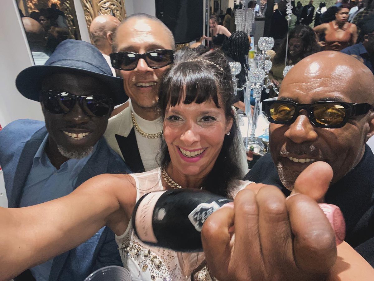 NevGWeatherGirl's tweet photo. 🥂Congratulations on another cycle round the sun to my big brother @mcmoose600 🤍

Enjoy your day ahead,I’m sorry the weather is so messy on your tidy day! 
🥳🌧🌬🎂
#MCMooseEarthStrong 🎂
#MCMoose 🤩
#CapricornMan ♑️
#LegendaryMoose 🏆
#OriginalATeam 🥇
#SupremeTeam 👌🏽
#1960Born https://t.co/85LTO5eH6z