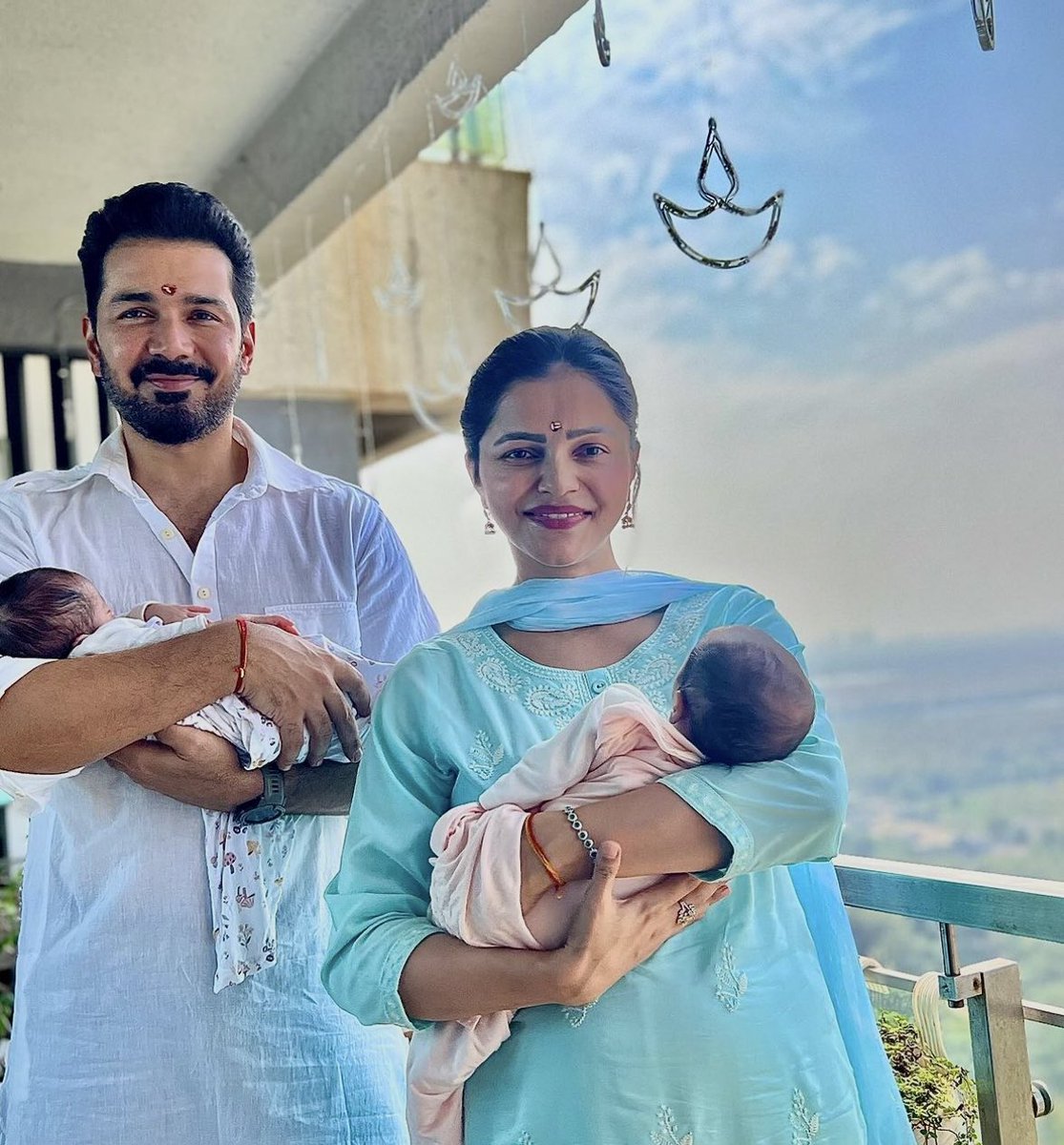 Rubina Dilaik offical FC (@rubiholiccs) on Twitter photo It's celebration time . Two boss baby queens have been added to our family ๐ฅฐโค๏ธโค๏ธ
Congratulations <a href="/RubiDilaik/">Rubina Dilaik</a> and <a href="/ashukla09/">Abhinav Shukla</a> on becoming parents.
#RubinaDilaik #RubiHolics It's celebration time . Two boss baby queens have been added to our family ๐ฅฐโค๏ธโค๏ธ
Congratulations <a href="/RubiDilaik/">Rubina Dilaik</a> and <a href="/ashukla09/">Abhinav Shukla</a> on becoming parents.
#RubinaDilaik #RubiHolics