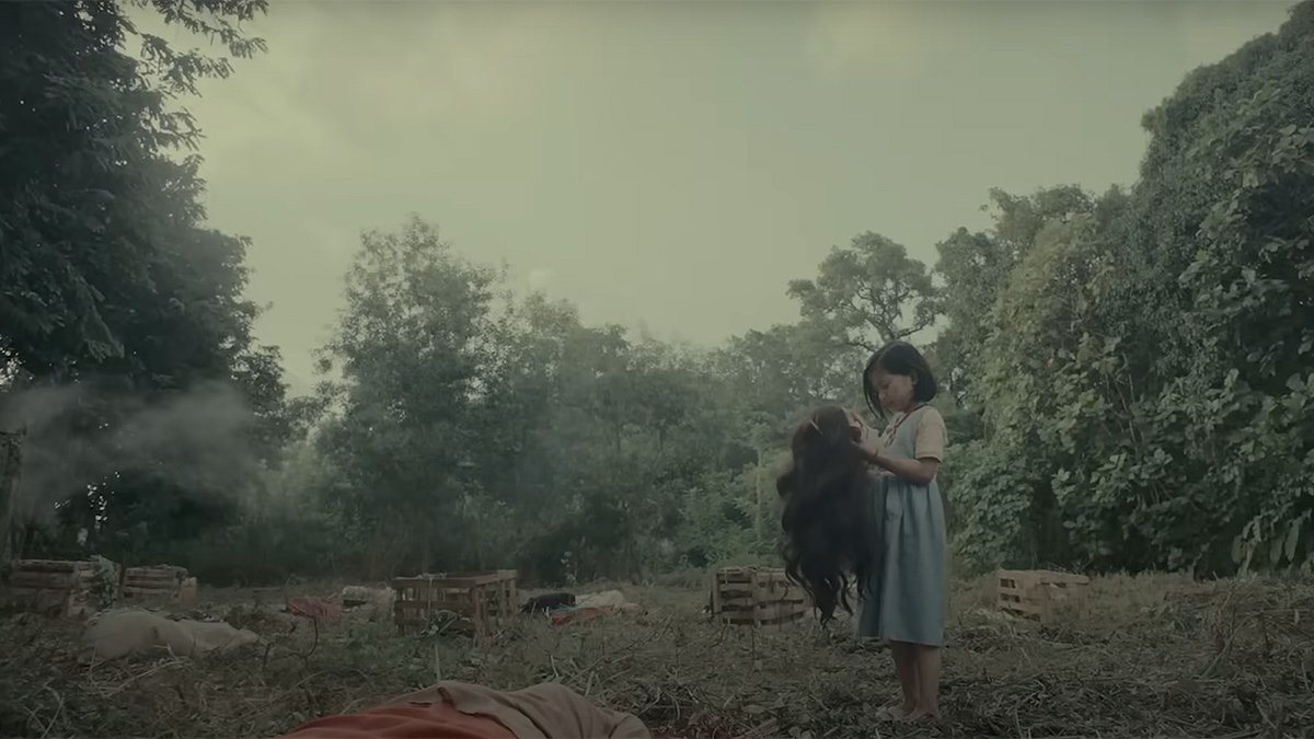 Kara Moreno is one of the best cinematographers working today. From THIRD WORLD ROMANCE and CONGRATULATIONS, DX! to BECKY & BADETTE and KAMPON, it's been a series of knockouts from her. Indelible imagery that always emerges from and prioritizes the story. Stunning, top-tier work.