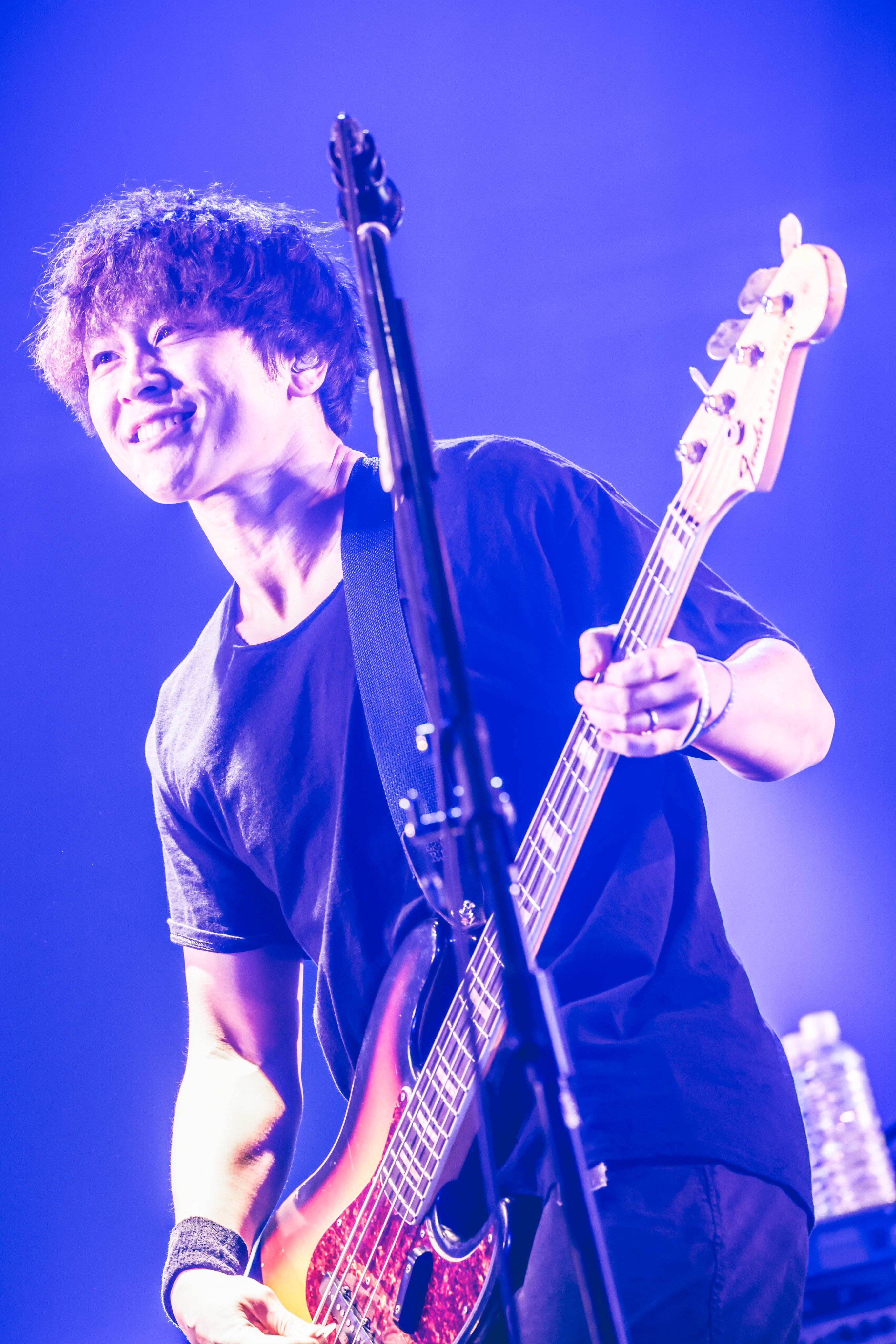 tfm-fm870-col.jpg