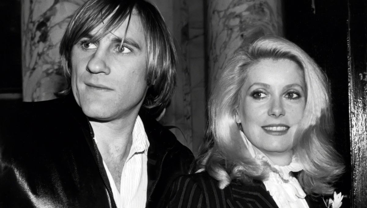 DEPARDIEU

Né un #27Décembre, #GérardDepardieu, ici aux côtés de #CatherineDeneuve, lors de l'avant-première new-yorkaise du 'DERNIER MÉTRO' de #FrançoisTruffaut 🎥 

#Cinéma 🎬