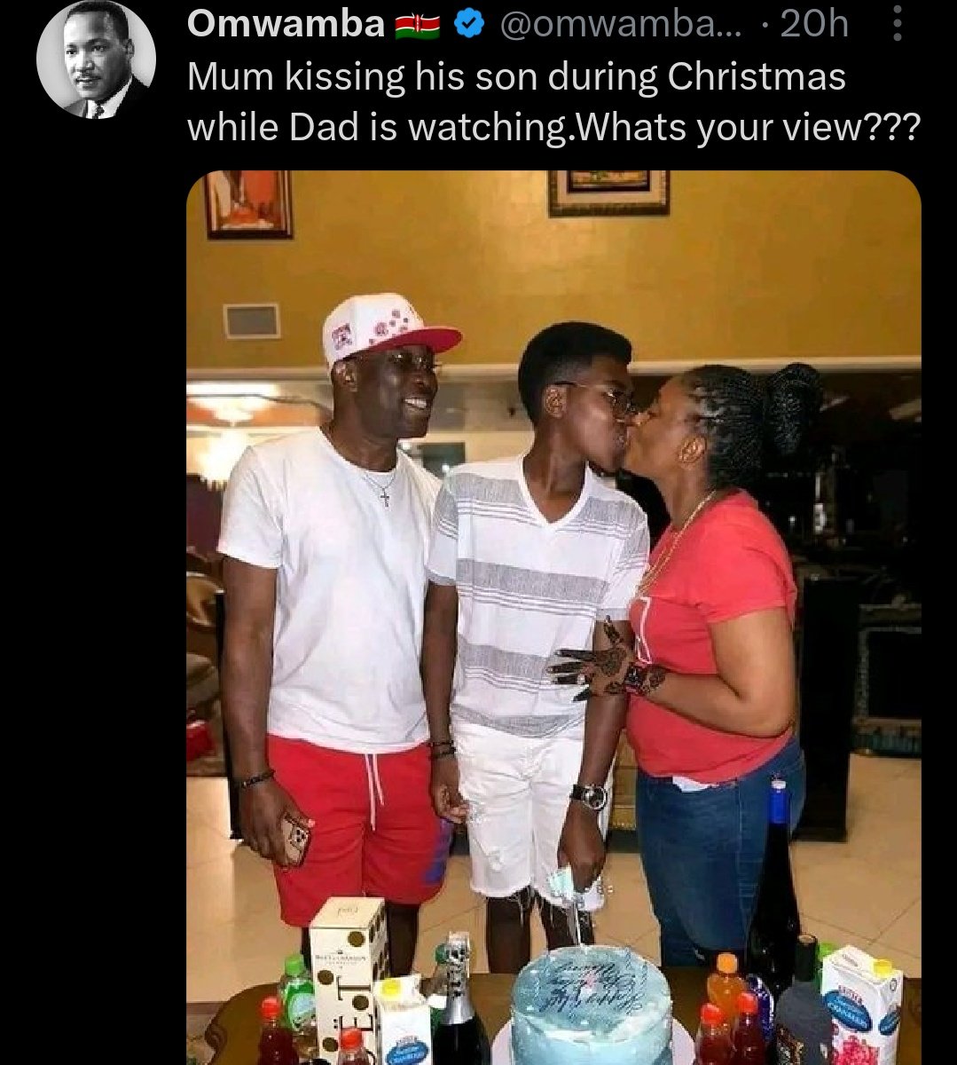 I think mom does a 3serve..at night.. that kissing mood is very so weird#coolest drip Nation