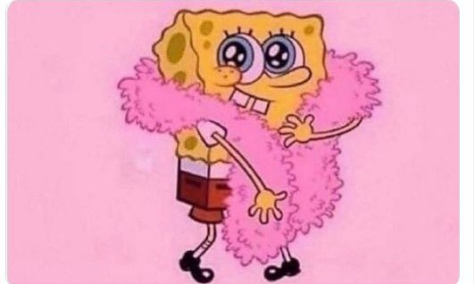 travma geçirirken yeni aldığım elbiseleri deniyorum;