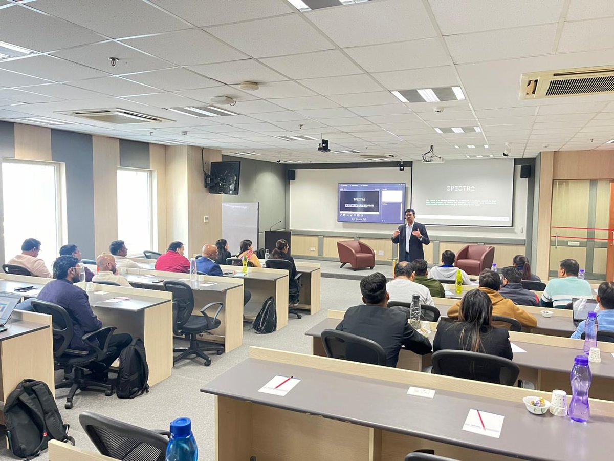 onspectra tweet media