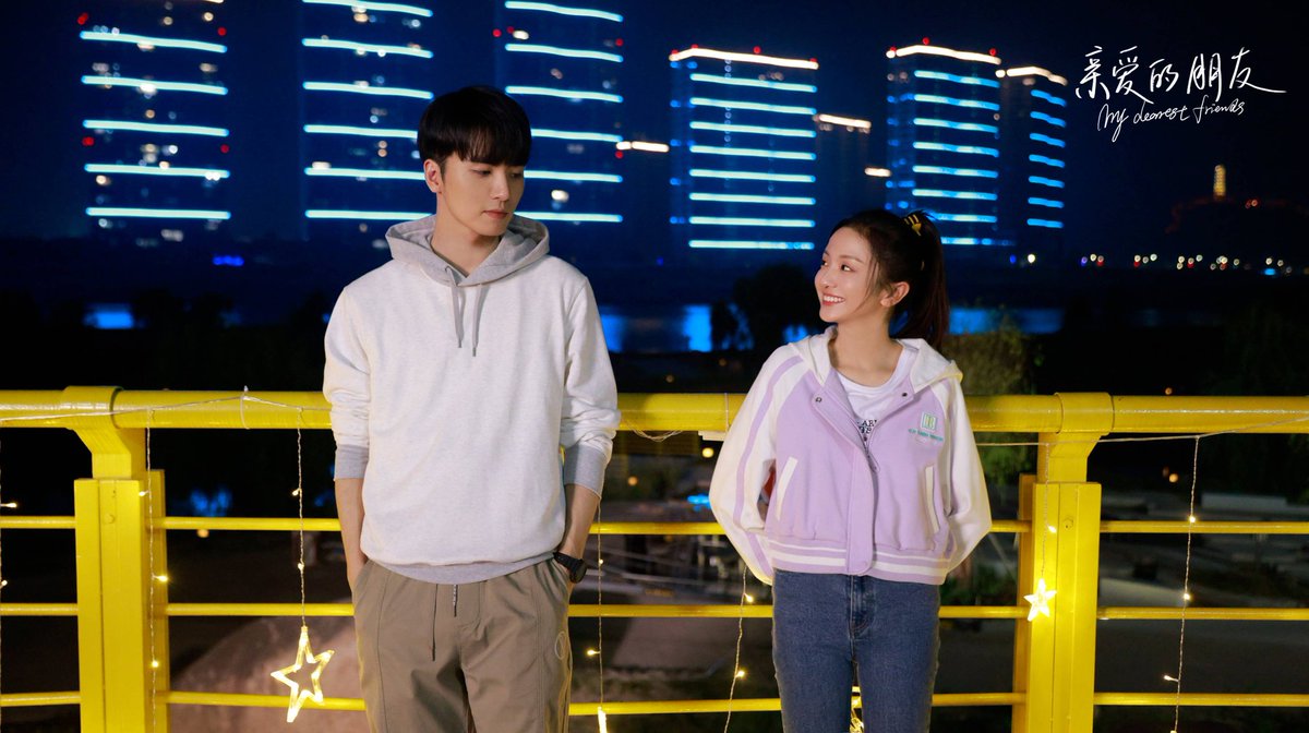 xichaguan's tweet photo. Tang Dachuan and Luo Danni 💞
#MyDearestFriends
#CaesarWu #NickyLi https://t.co/OWYFjx7Cj1