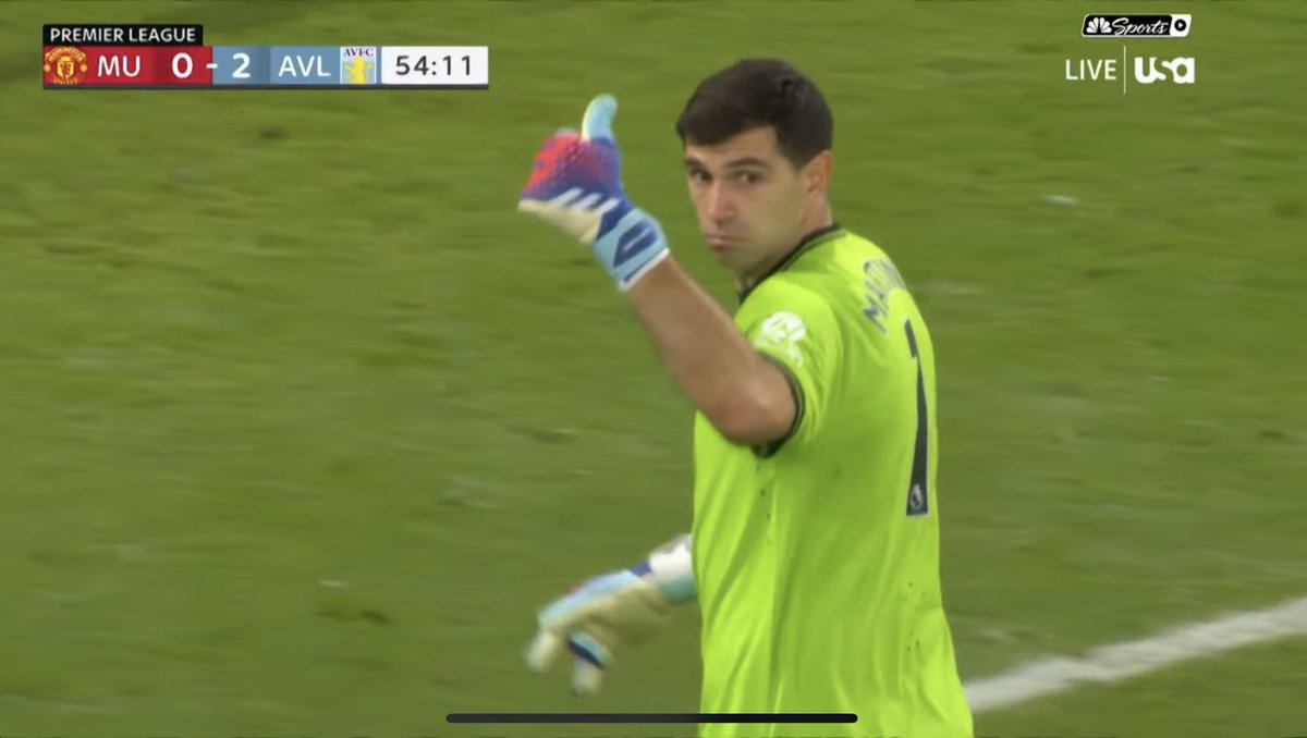 utdtones's tweet photo. I’m so glad we smashed 3 passed this twat. https://t.co/fdxgZlueRp