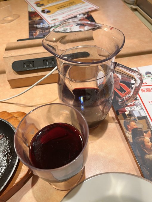 ここまでか。
22時という閉店時間が悪い。
(注文を間違えた僕が悪い。そして酔った 