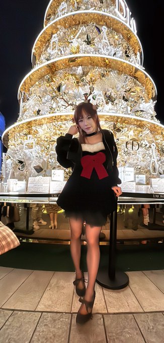 聖誕節 大家都快樂嗎:)  Cathy 的性誕一天  轉發熱烈發放視頻💕💕 看更多IG : Cathybb_5201314   #HK #Dior #夜繽紛 #黑絲 #高跟 #刺激 #性感 #男の娘 #伪娘<a href="/tag/dior"class="tags"><span>#dior</span></a><a href="/tag/christmas"class="tags"><span>#christmas</span></a><a href="/tag/ig"class="tags"><span>#ig</span></a><a href="/tag/cd"class="tags"><span>#cd</span></a><a href="/tag/sissy"class="tags"><span>#sissy</span></a><a href="/tag/crossdresser"class="tags"><span>#crossdresser</span></a>