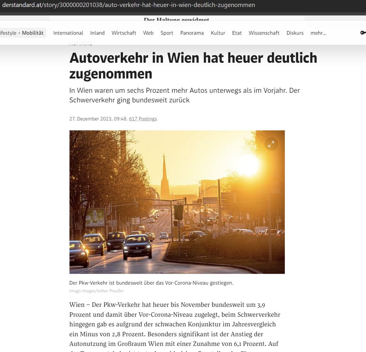 Etwa 60% der über 17.000 Haushalte in Wien Neubau sind autofrei.

Gleichzeitig donnern alleine an den Durchzugsstraßen im/um den 7. Bezirk über 125.000 Autos entlang. Täglich.

Auto-Einpendeln ist gegenüber Stadt-AnwohnerInnen schlicht völlig unfair. 

@wirmachenwien @stadt_land