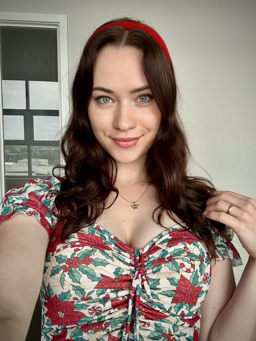 Christmas Holidays are the best 🥰 https://t.co/3u39K4Hdo3