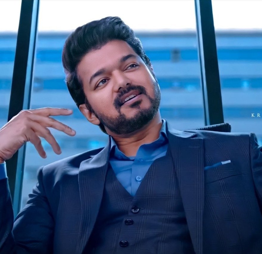Influencer_ASK's tweet image. Enniku Na Romba Santhoshama Eruken Nanbargale Enniku #SemesterResult Vanthuchu Na Ela Subject Elaium Kadavul Puniyathula Pass. Athe Samayathula Namma #Thalapathy All Area La Leading La Erukarathu Romba Santhoshama Eruku🙏❤. 

#LeoAdhithya #Leo #Varisu