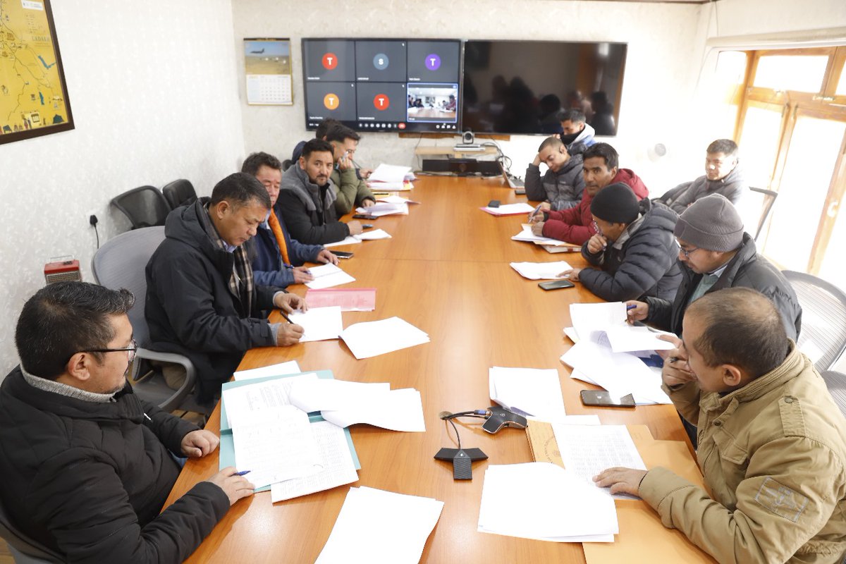 DC Leh @santoshsukhdeve chaired a meeting to discuss & finalize proposal for preparation & revision of market values for immovable properties. Emphasize the importance of accurate market values to ensure fair & transparent transactions related to registration & land acquisition