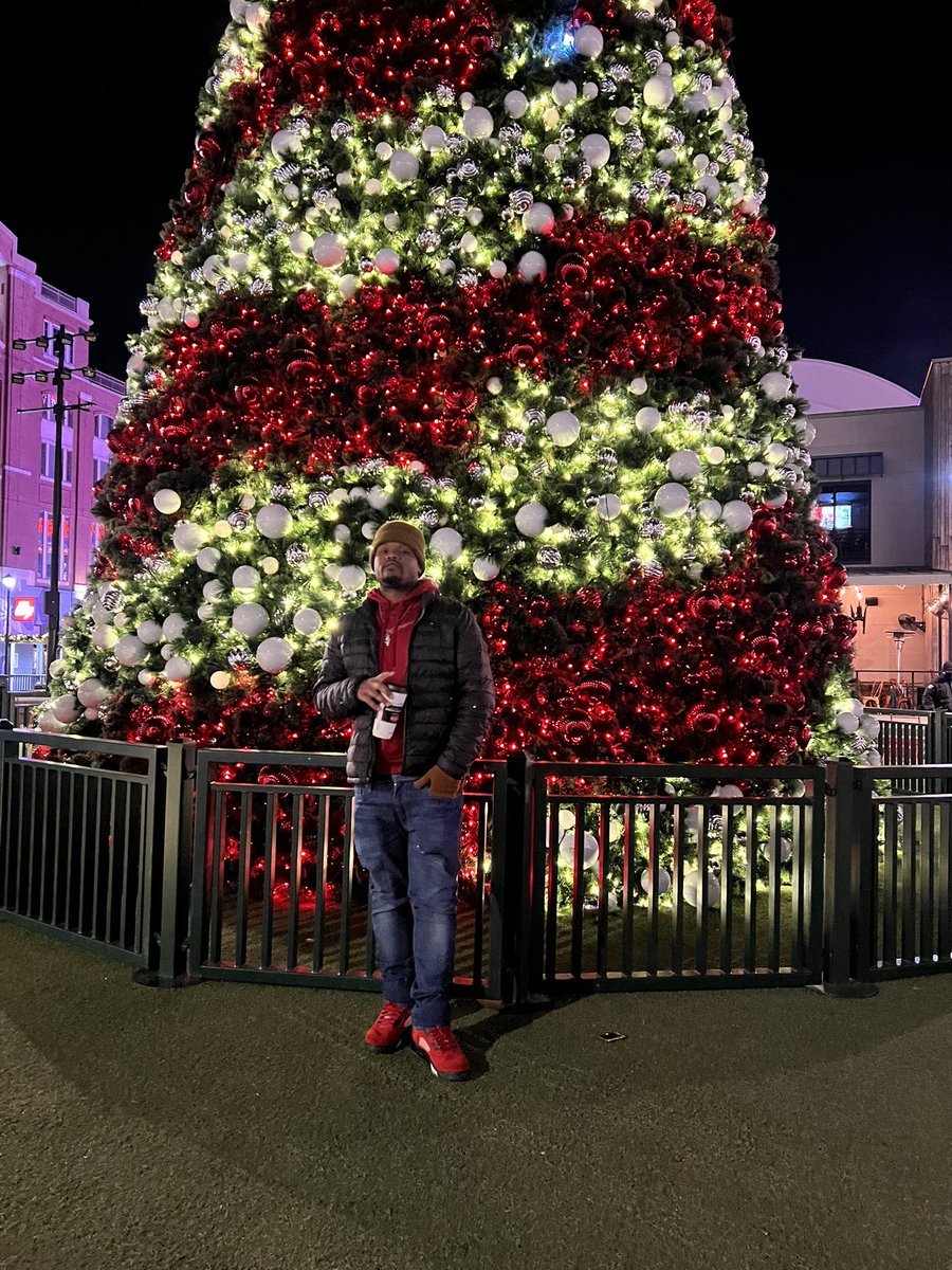 TorienSanders's tweet image. 