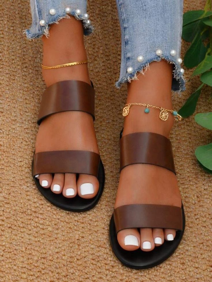 Fyna111's tweet photo. 📌sandale disponible sur commande
Prix: 5000fr🏷️
📲 704820095 pour commander sur whatsApp
#rt Apprécié #stepinstyle #AllFresh https://t.co/Cu89tQxiU2