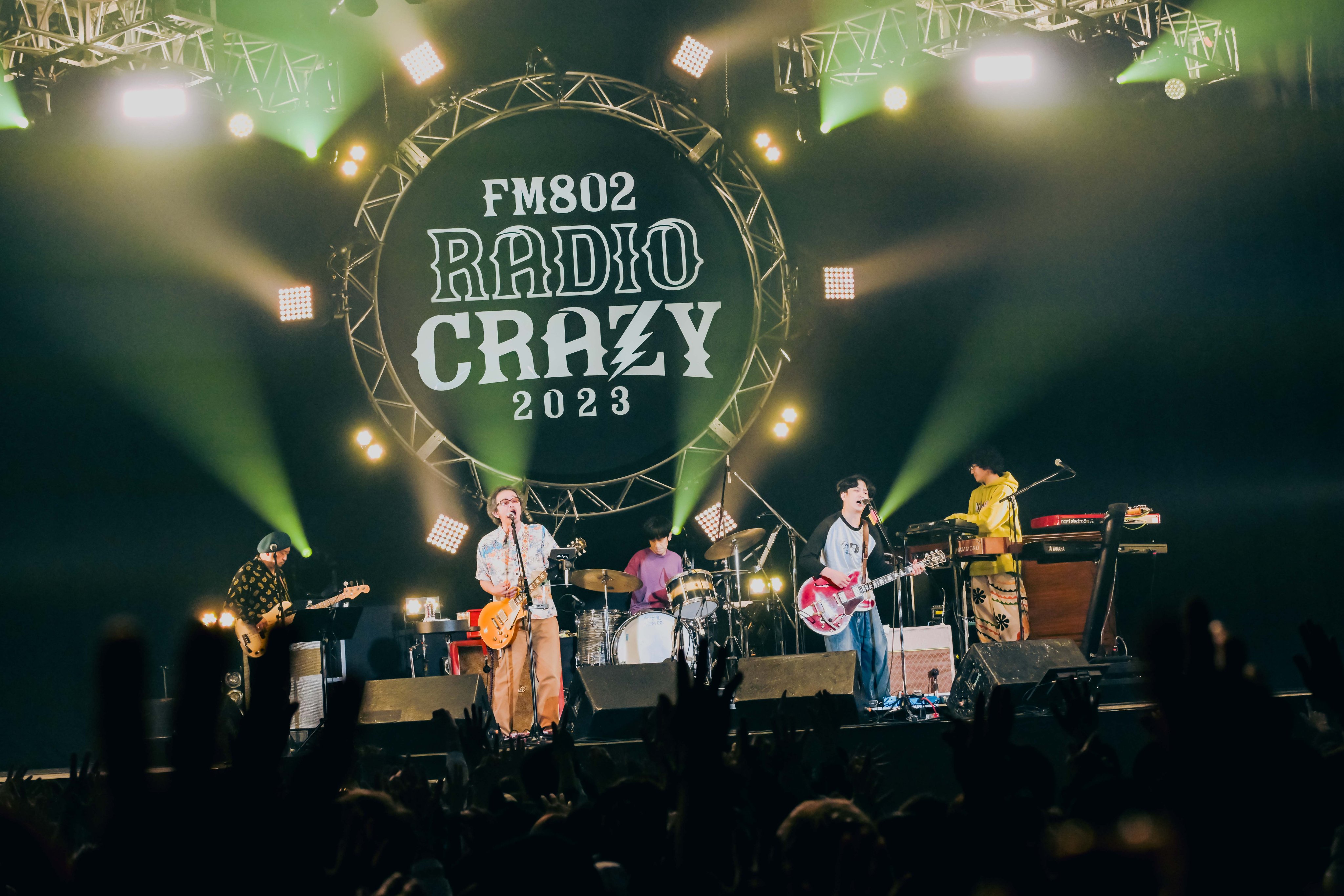 FM802 ROCK FESTIVAL RADIO CRAZY على X: 