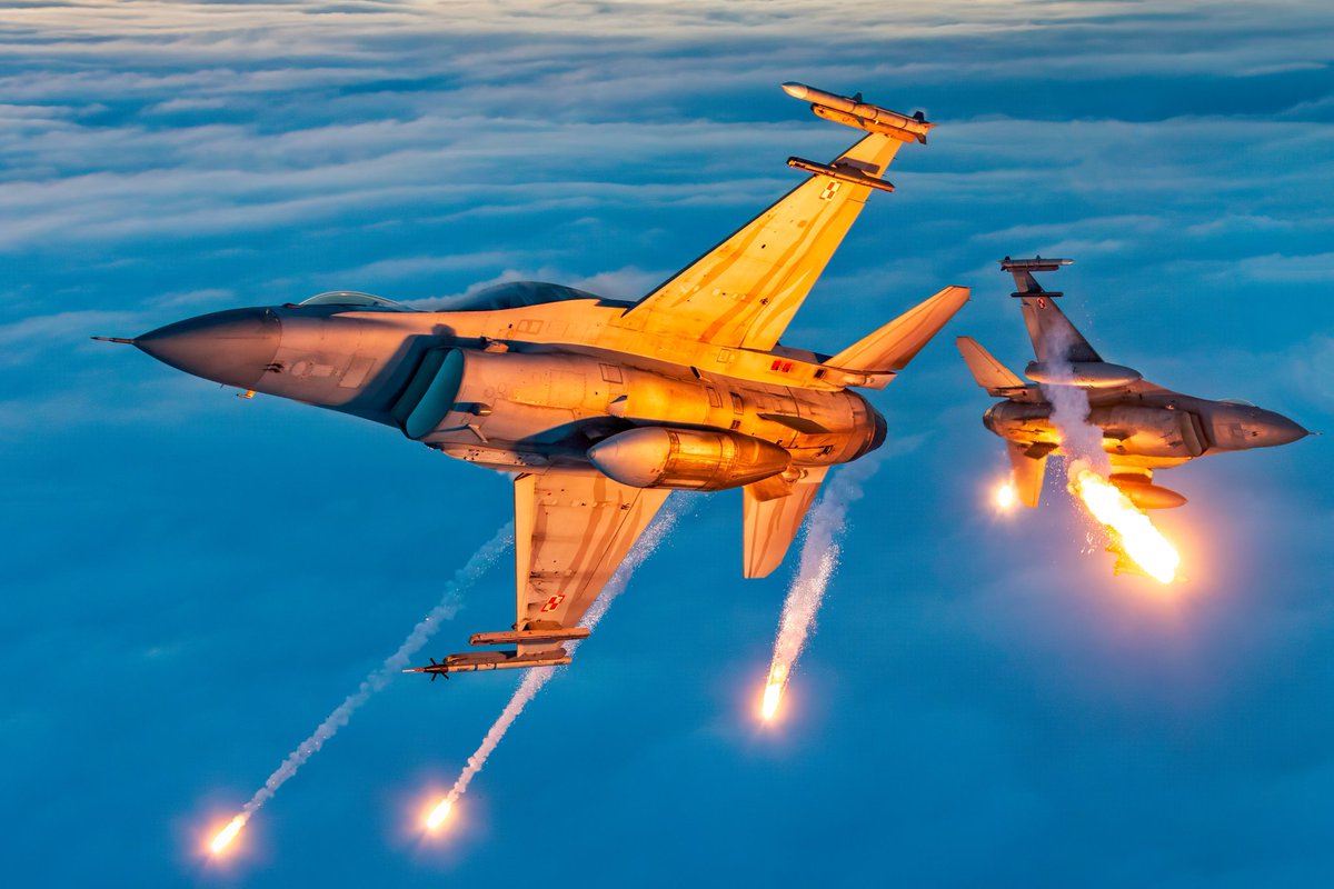 Saju__302's tweet photo. Vote for @DogutCem 🇹🇷 in the NATO Air Command's photography contest.
#VoteForDogutCem #AviationPhotography #NATOAirCommand https://t.co/YMTUdsjApO