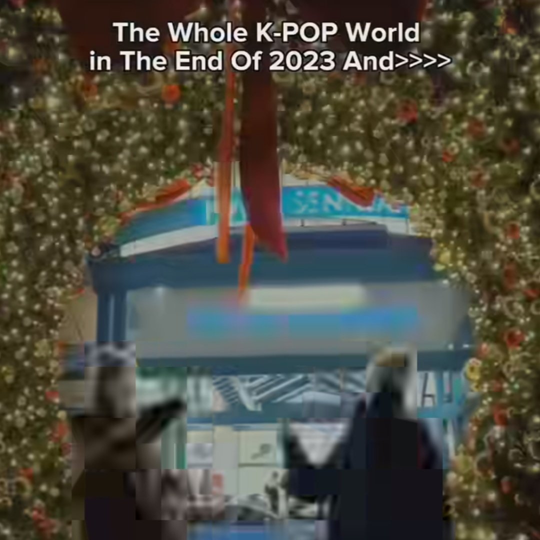 cotton_yeoll's tweet photo. کل کیپاپ                                        کل کیپاپ
اواخر ۲۰۲۳ : فرست اسنو             اوایل ۲۰۲۳: روور 
#엑소 #EXO @weareoneEXO https://t.co/LeB33wfUgt