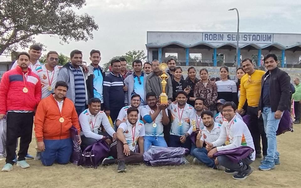 mmplofficial's tweet photo. MMPL ANNUAL INTER DEPARTMENTAL CRICKET TOURNAMENT 2023

Season 3, Held at Ranigunj 

Winner - Casual Comebackers
Runners Up - HO Warriors

#MMPL #MaheshwariMining #AnnualCricketTournament #Mining https://t.co/9CaTZ4BOvn